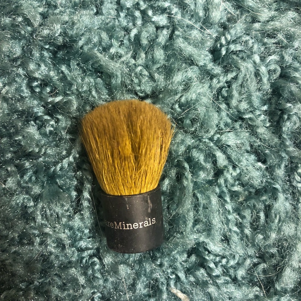 Bare minerals makeup brushes